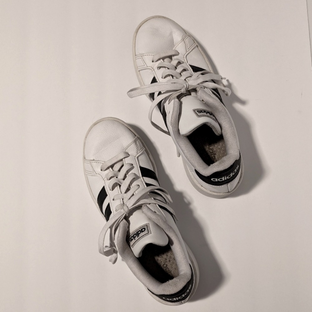 adidas Grand Court sneaker